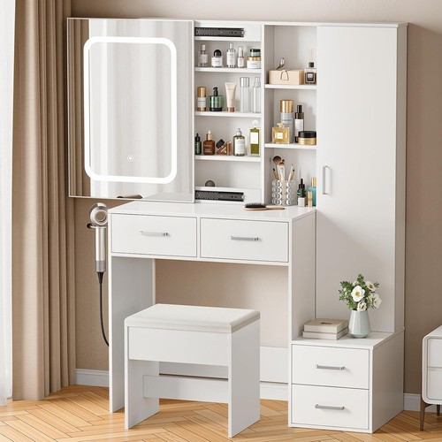 Bianco toeletta con tre - con, colori